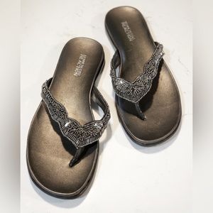 Kenneth Cole Reaction Glamathon Flat Sandals